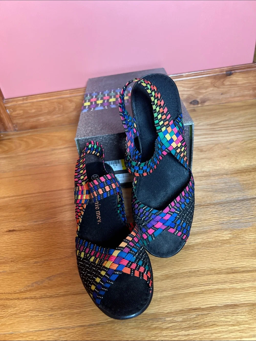 bernie mev. Black Wedge Sandals with Bright Multicolor Straps